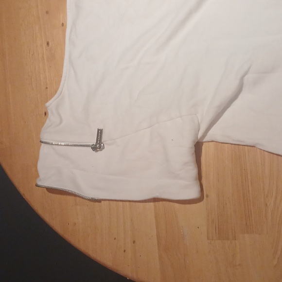 Woman's "Micheal Korrs" short-sleeved sweater - Picture 6 of 11